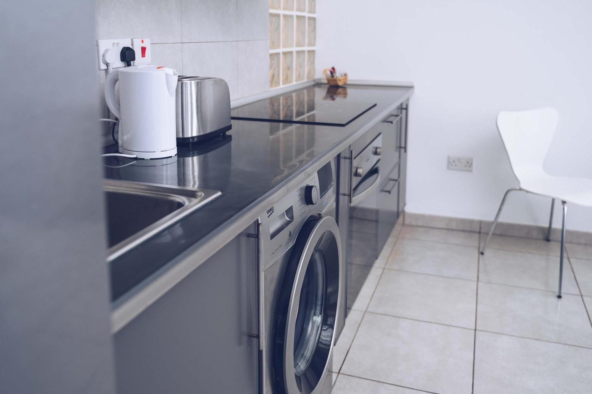 2Br In The Zoko Contemporary And Convenient Apartment ยิบรอลตาร์ ภายนอก รูปภาพ